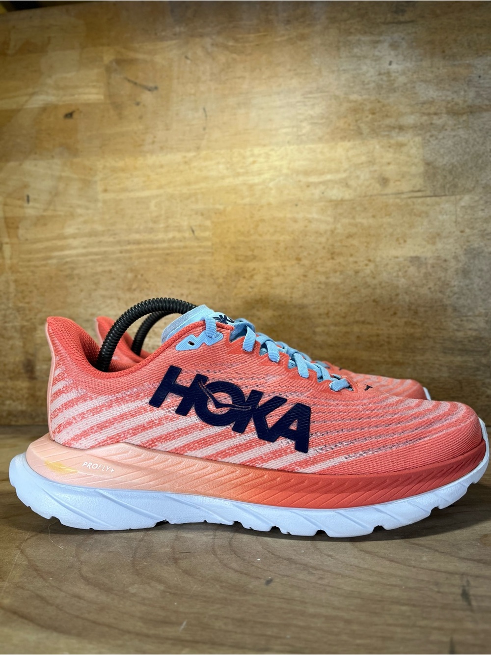 Hoka One One Mach 5 Womens Size 9 Running Shoes Sneakers Camellia Peach